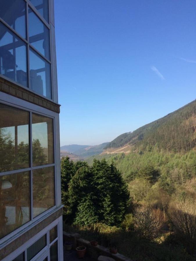 Cymmer Rowan House Bed Breakfast Main House & Self Contained Self Catering Apartment المظهر الخارجي الصورة