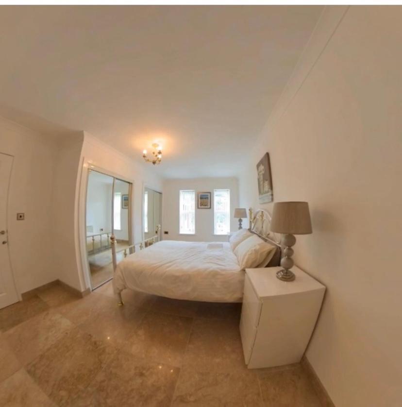 Cymmer Rowan House Bed Breakfast Main House & Self Contained Self Catering Apartment المظهر الخارجي الصورة